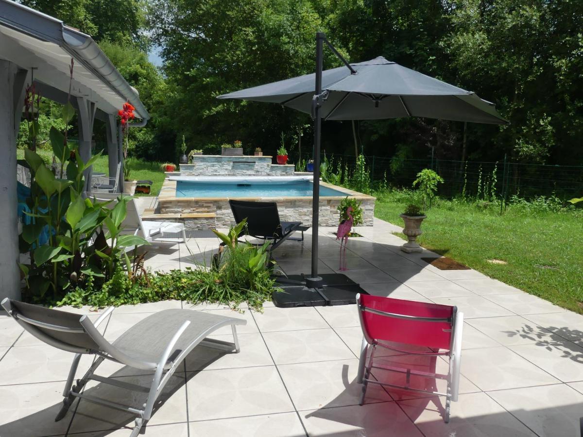 Holiday home Toki Eder: Marisol's Heated Pool Retreat Near Bayonne And Hossegor Saint-Martin-de-Seignanx